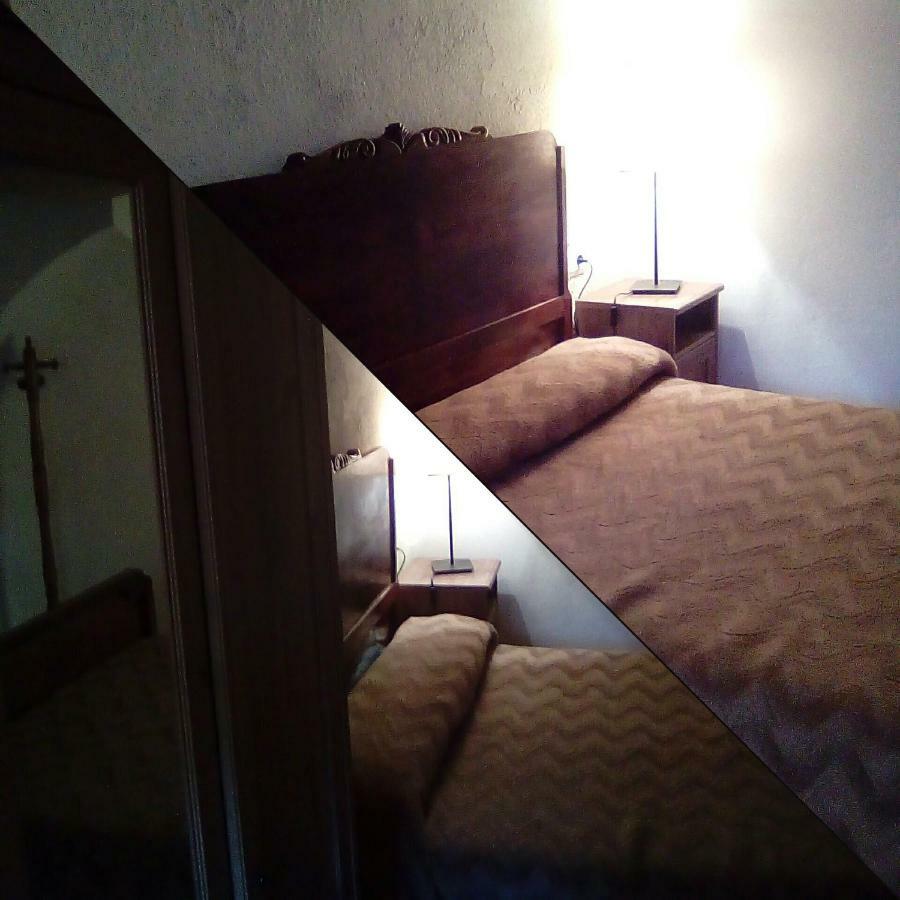 Гостевой дом Casa Rosalia Кастильонрои Экстерьер фото